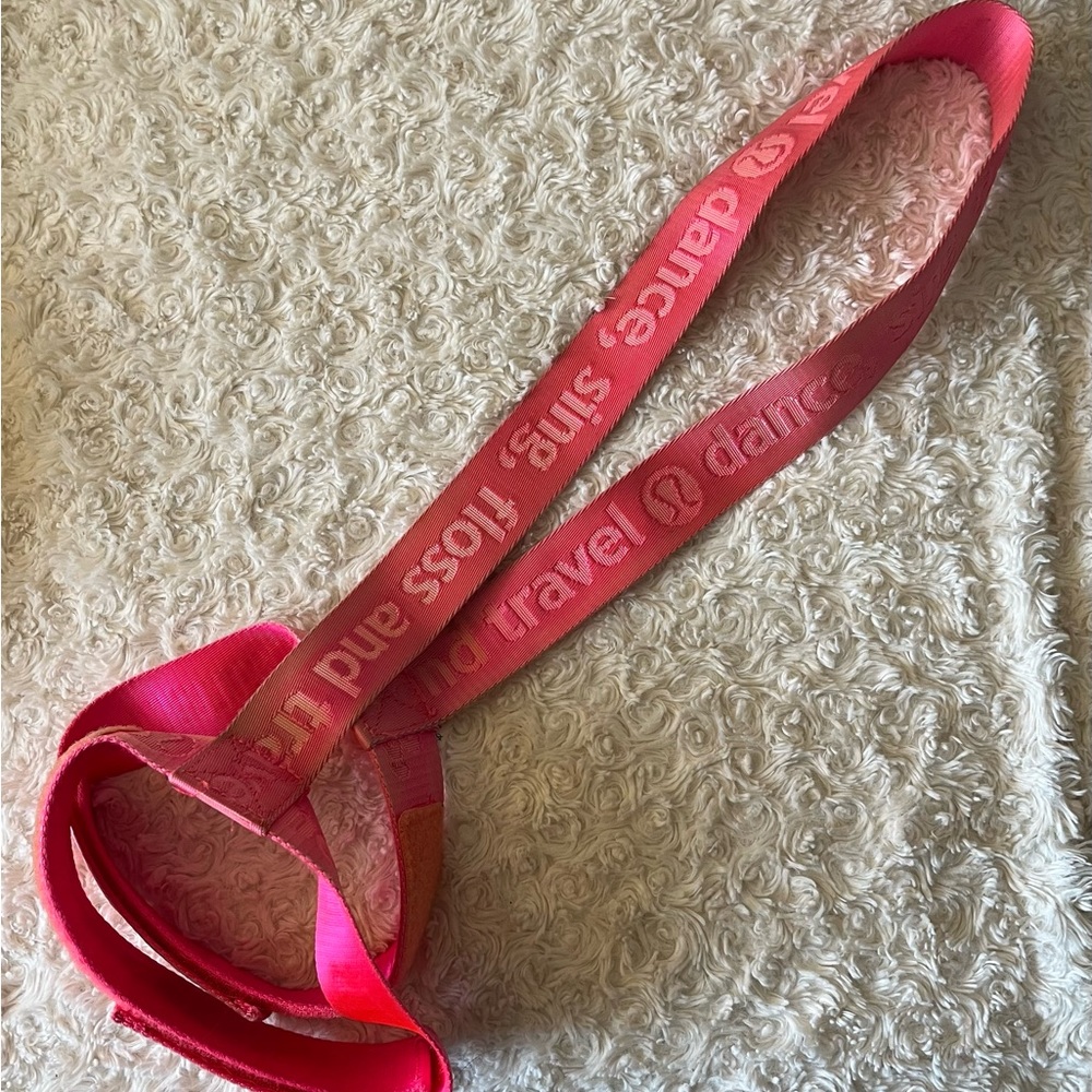 Lululemon yoga strap